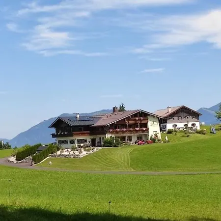 Apartment Gaestehaus Laercheck Wiesentraum Berchtesgaden